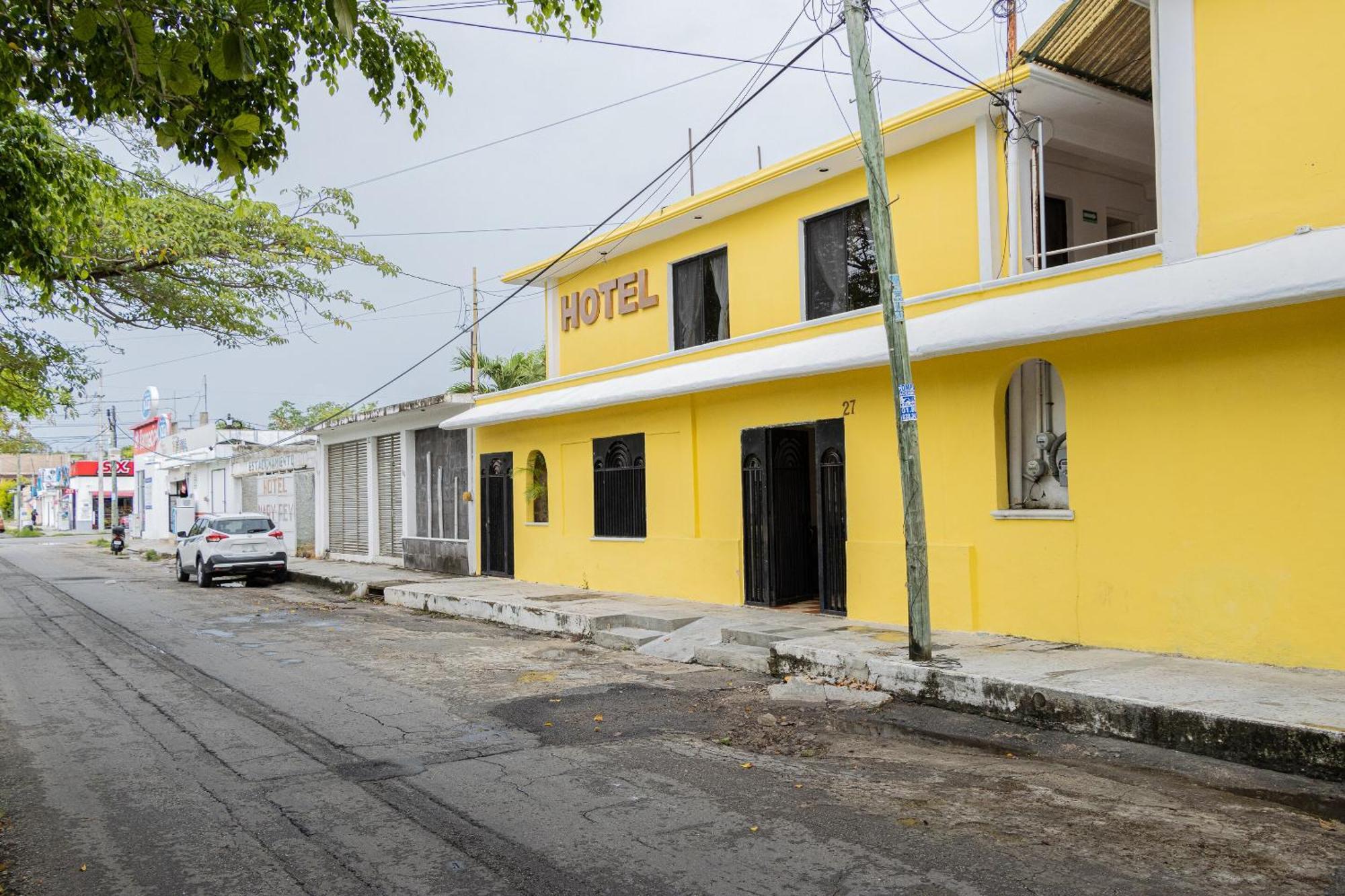 Oyo Marias,aeropuerto Internacional De Hotel Chetumal