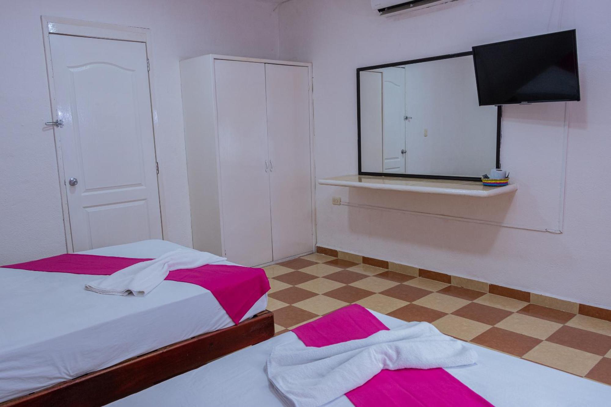 Oyo Marias,aeropuerto Internacional De 3* Chetumal