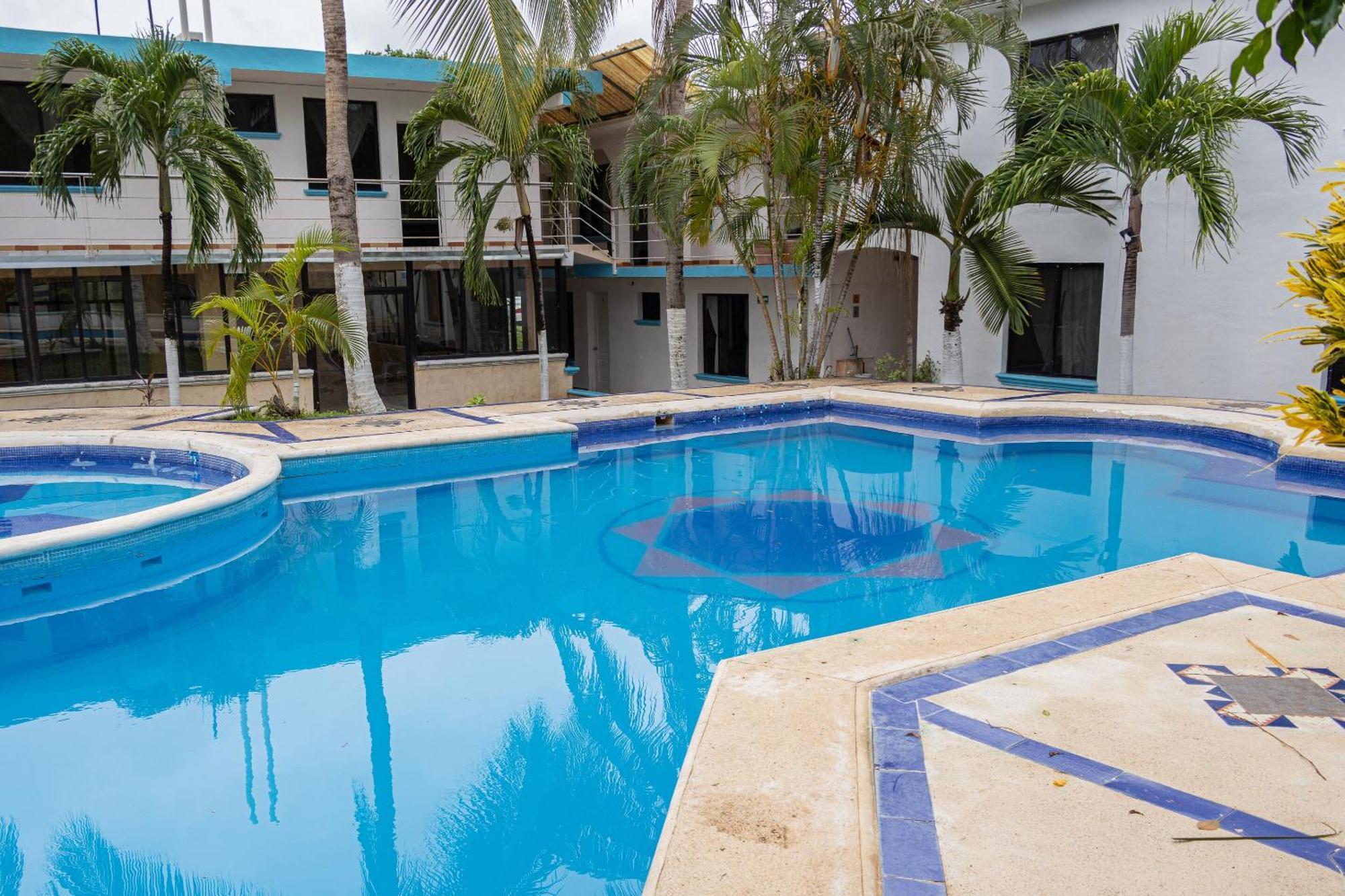 Hotel Oyo Marias,aeropuerto Internacional De