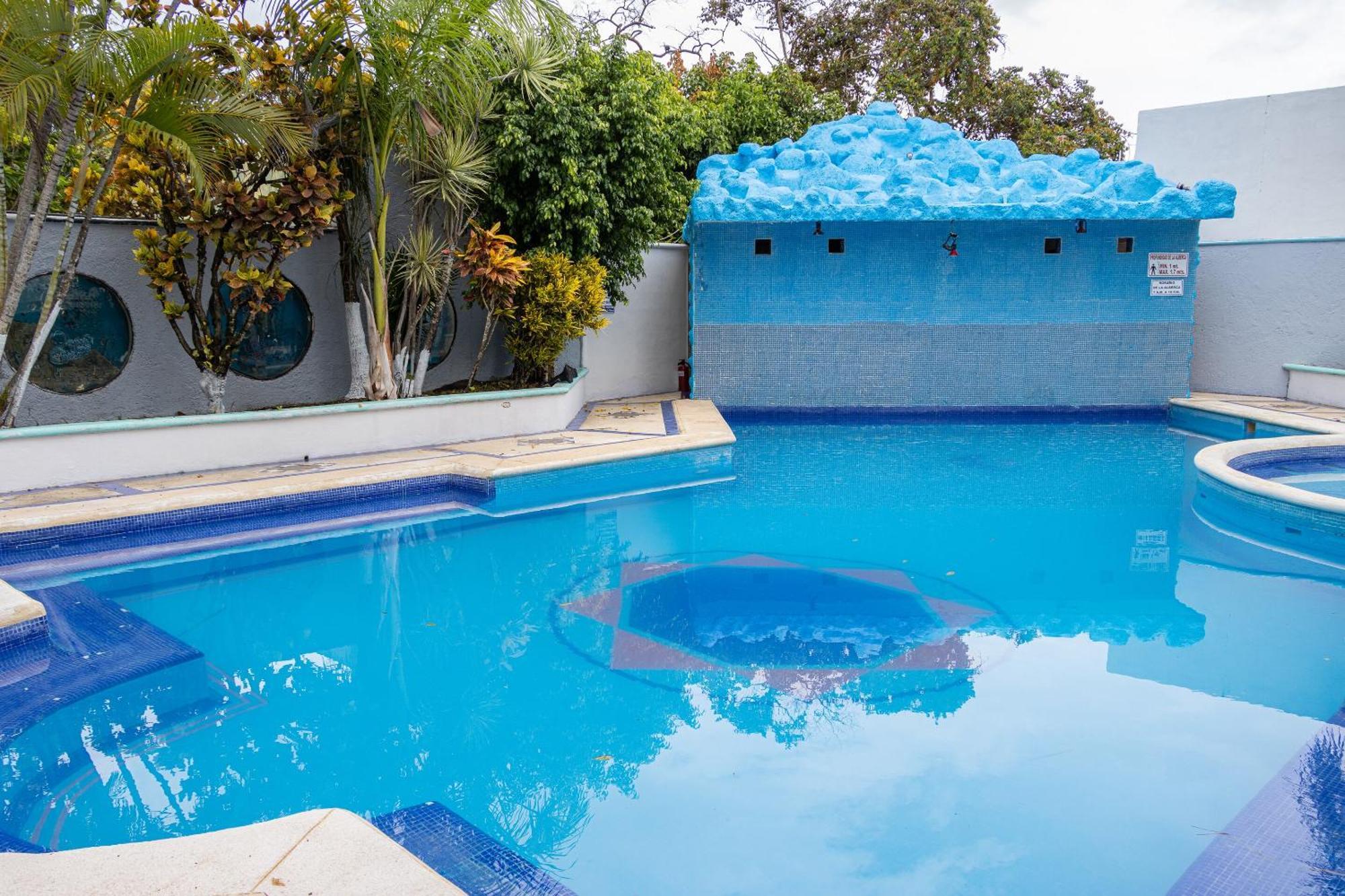 Oyo Marías 3*