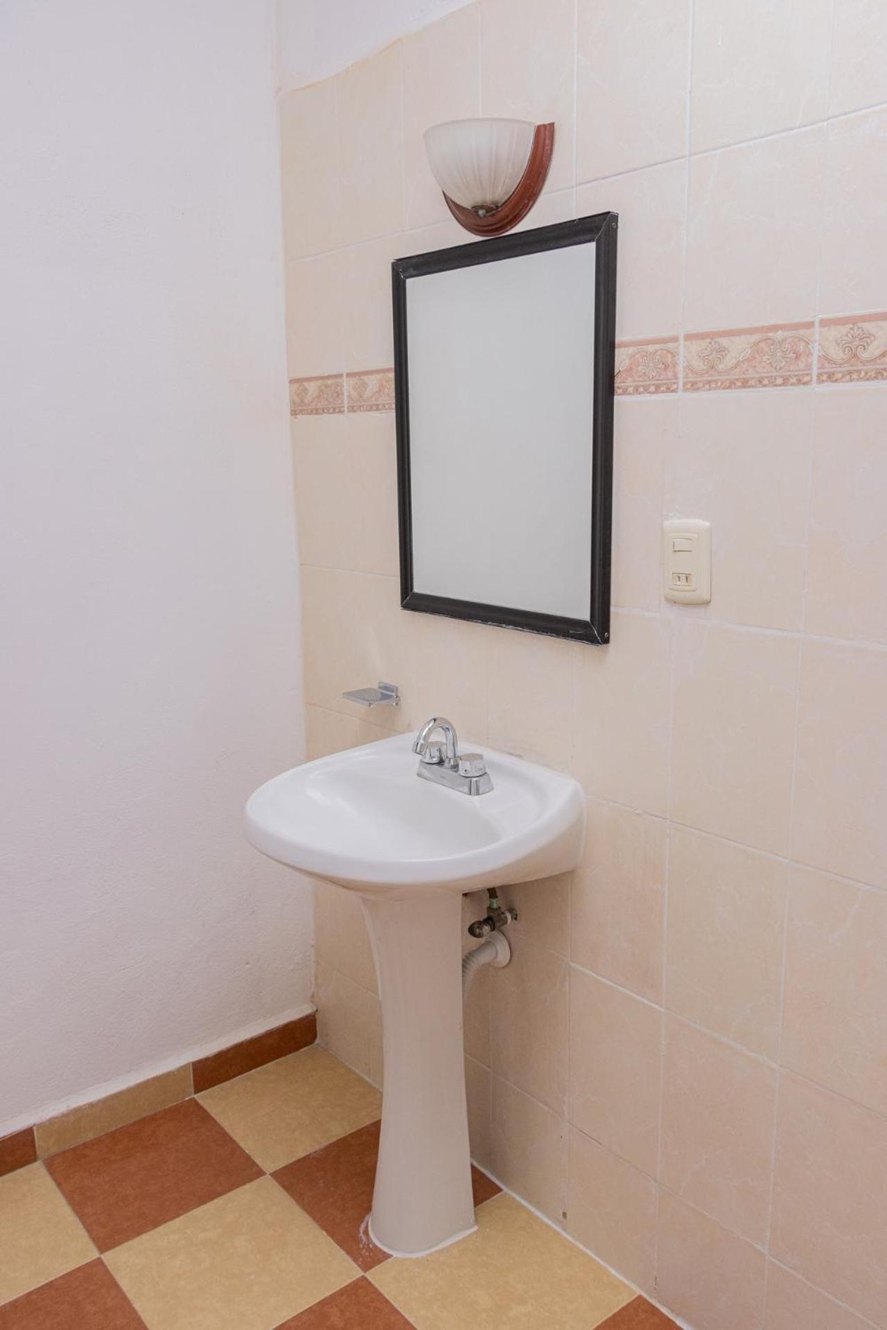 Oyo Marías 3*
