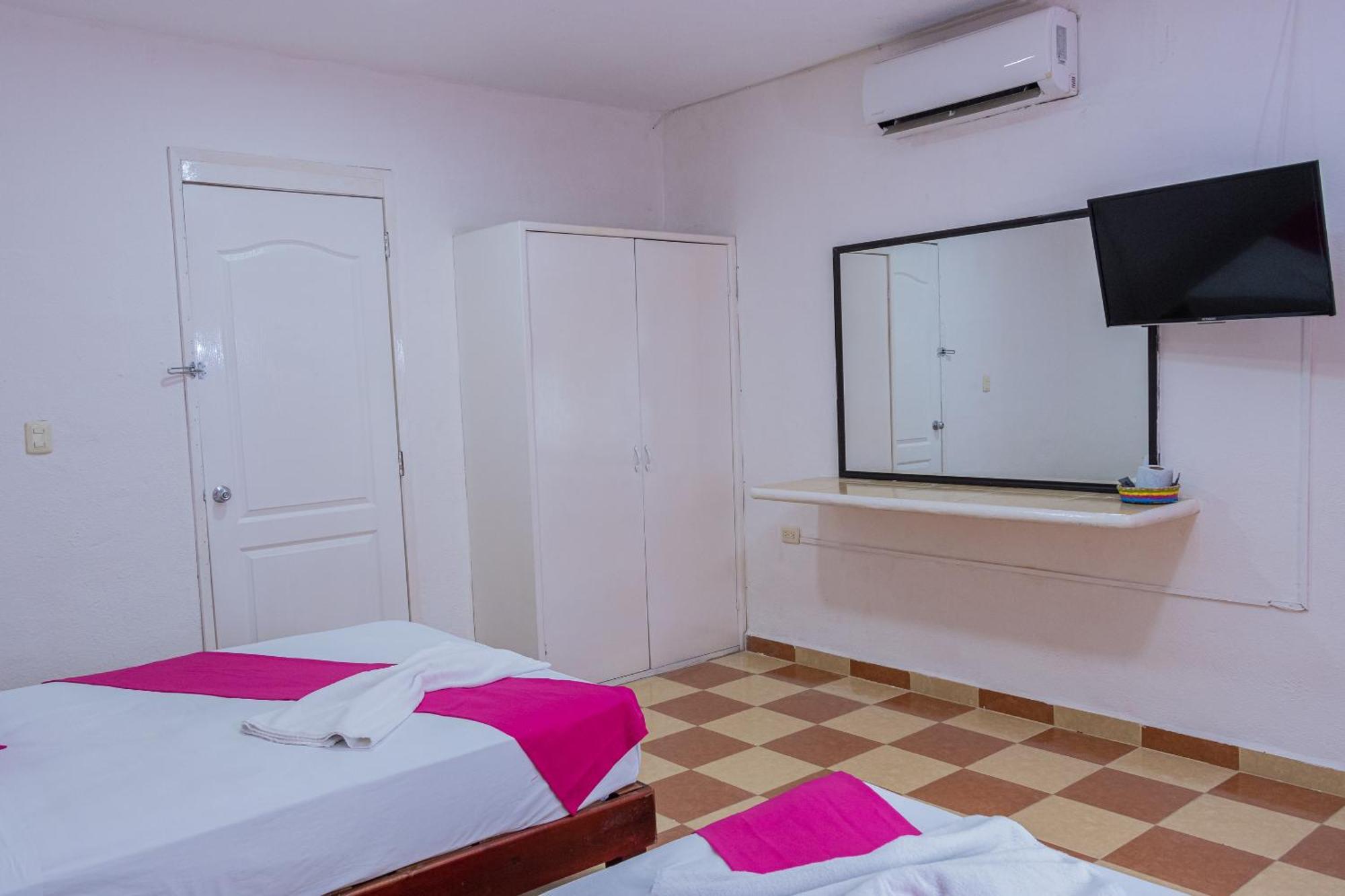 Oyo Marías Chetumal