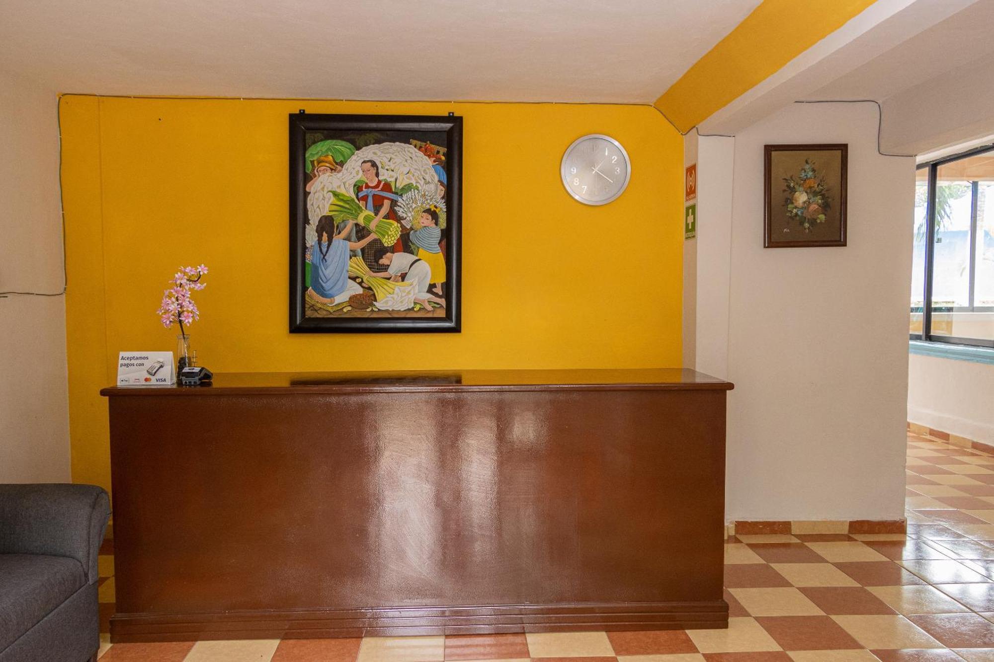 Oyo Marías 3*